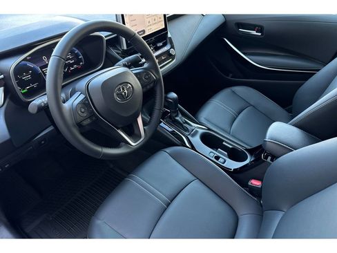 Used 2026 Toyota Corolla XLE FWD image 10
