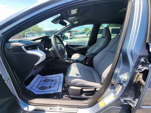 Used 2020 Toyota Corolla SE w/ Body Protection Package FWD image 17