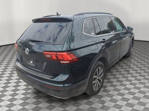 Used 2019 Volkswagen Tiguan SE w/ Panoramic Sunroof Package image 4