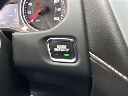 Certified 2020 GMC Acadia SLE w/ Driver Convenience Package image 16