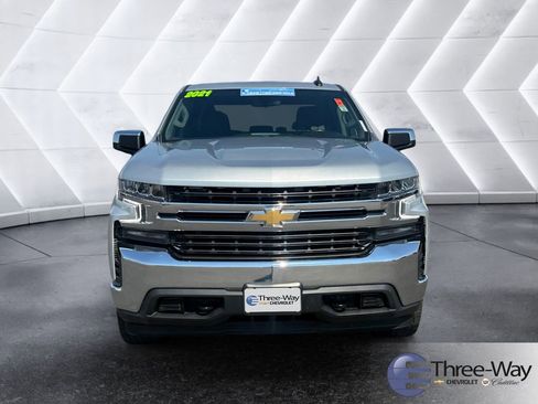 Used 2021 Chevrolet Silverado 1500 LT AWD/4WD image 8