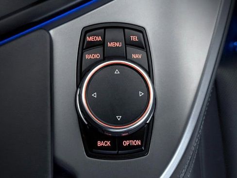 Used 2016 BMW i8 image 18