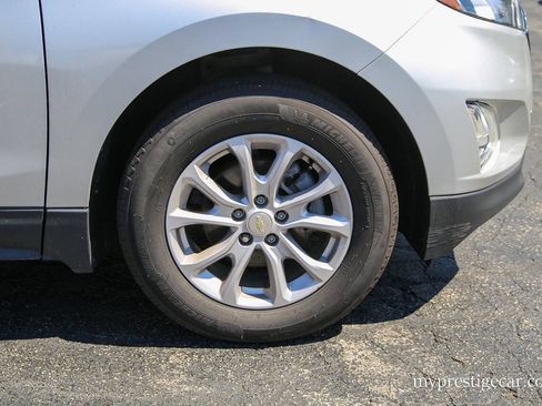 Used 2020 Chevrolet Equinox LS FWD image 11