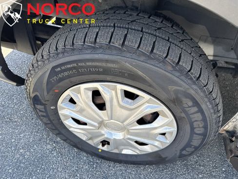 Used 2016 Ford Transit 250 130 Low Roof w/ Exterior Upgrade Package RWD image 12