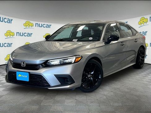 Used 2024 Honda Civic Sport image 3