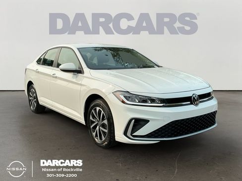 Used 2025 Volkswagen Jetta S FWD image 1