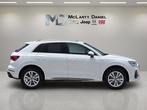 Used 2025 Audi Q3 2.0T Premium AWD/4WD image 6