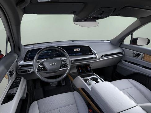 New 2026 Cadillac Vistiq Luxury w/ LPO, Floor Liner Package AWD/4WD image 15