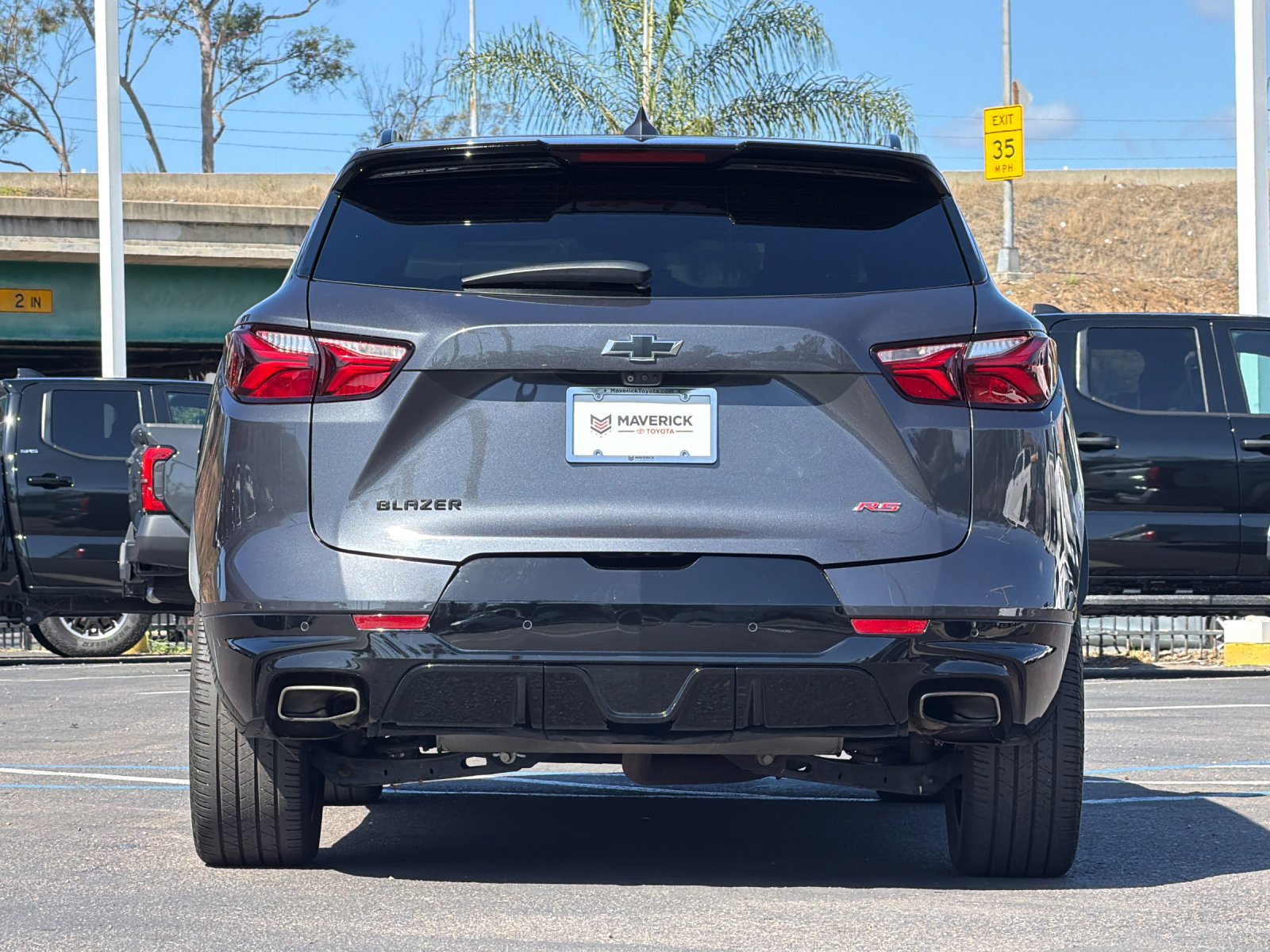 Used 2021 Chevrolet Blazer RS w/ Driver Confidence II Package FWD image 4