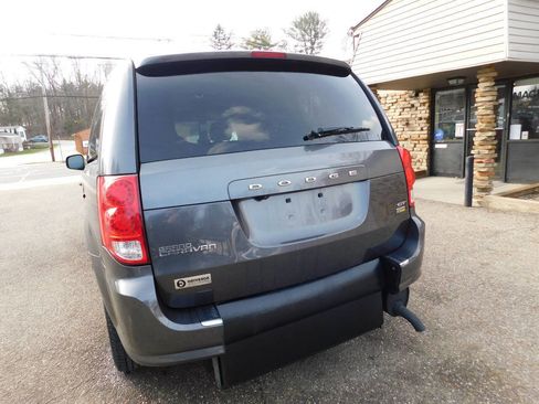 Used 2019 Dodge Grand Caravan GT image 14