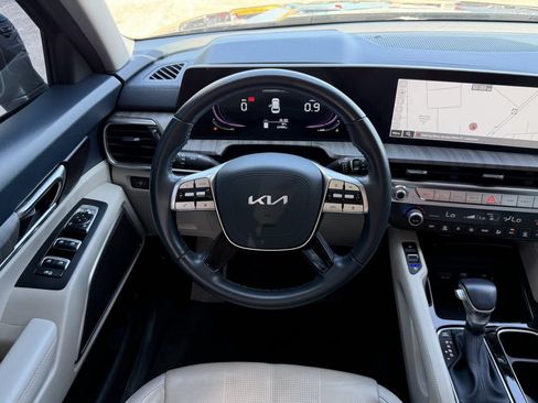 Certified 2024 Kia Telluride EX FWD image 13