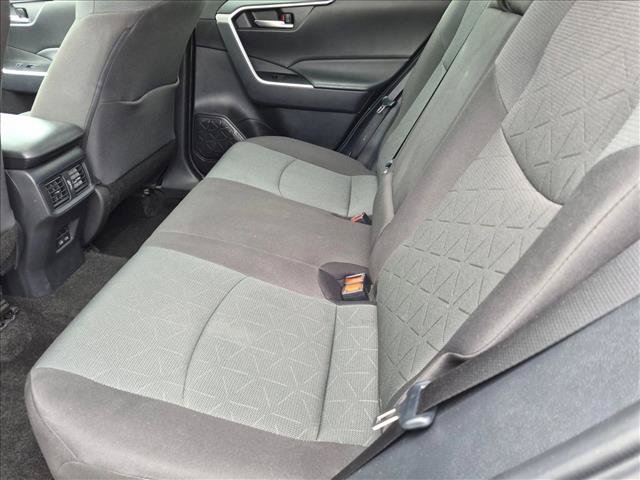 Used 2024 Toyota RAV4 XLE w/ Convenience Package FWD image 17