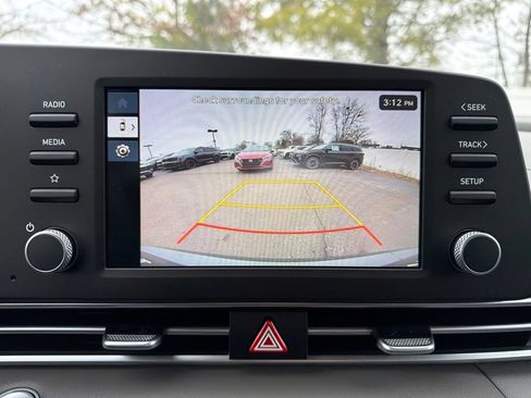 Used 2026 Hyundai Elantra Sport FWD image 23