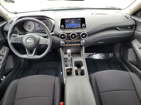 Certified 2025 Nissan Sentra S FWD image 9