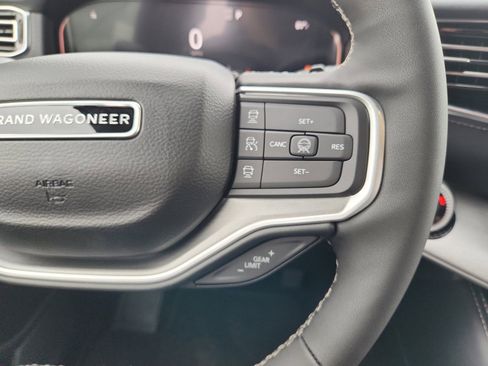 New 2026 Jeep Grand Wagoneer L Limited AWD/4WD image 16
