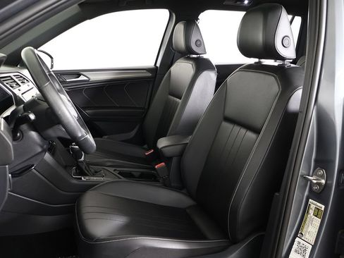 Used 2024 Volkswagen Tiguan SE R-Line FWD image 32