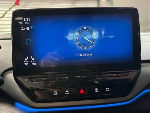Used 2023 Volkswagen ID.4 Pro image 20