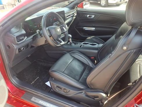 Used 2024 Ford Mustang GT Premium image 16