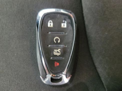 Used 2023 Chevrolet Malibu LT image 32