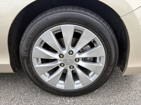 Used 2013 Honda Accord EX-L image 23