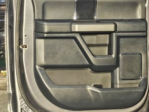 Used 2022 Ford F250 Platinum image 38