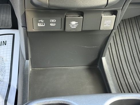 Certified 2025 Honda Odyssey Touring image 20