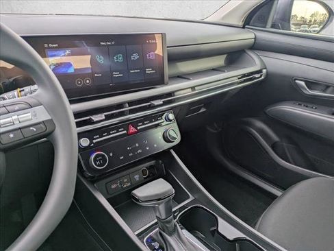 New 2026 Hyundai Tucson SEL image 13