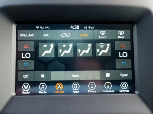 Used 2021 Jeep Compass Latitude image 47