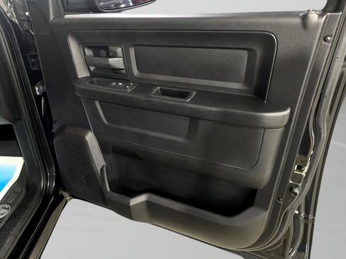 Used 2016 RAM 1500 Express w/ Black Ram 1500 Express Group image 24