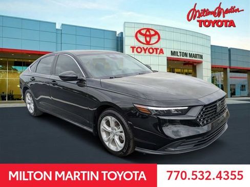 Used 2023 Honda Accord LX image 1