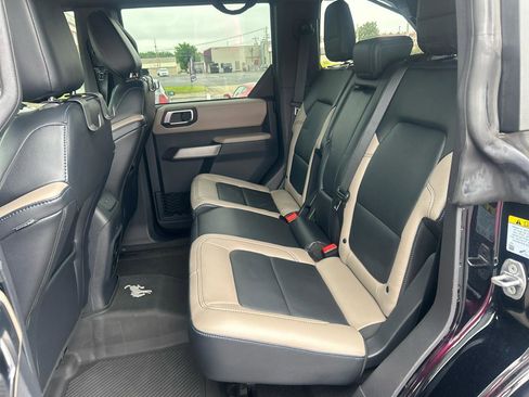 Used 2022 Ford Bronco Wildtrak AWD/4WD image 12