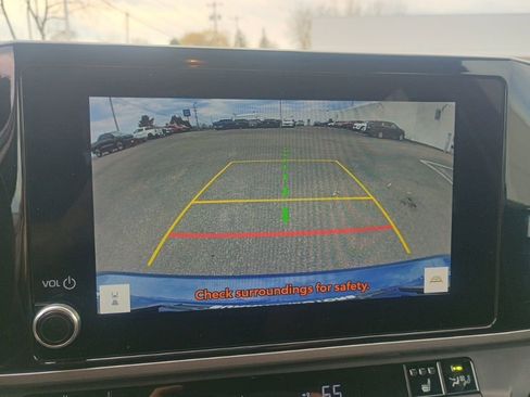 Used 2025 Toyota Camry LE w/ Convenience Package AWD/4WD image 15