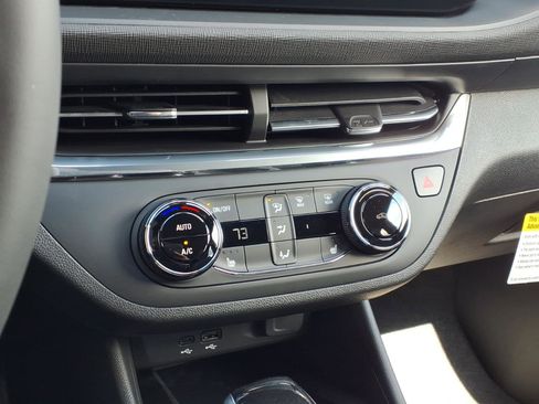 New 2026 Buick Envista Preferred w/ Convenience I Package FWD image 16
