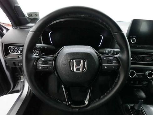 Used 2025 Honda Civic Sport image 16