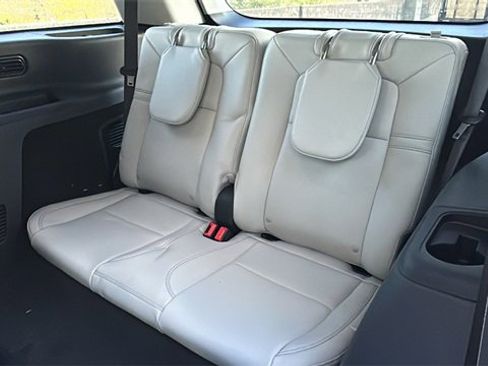 New 2026 Lincoln Aviator Premiere image 14