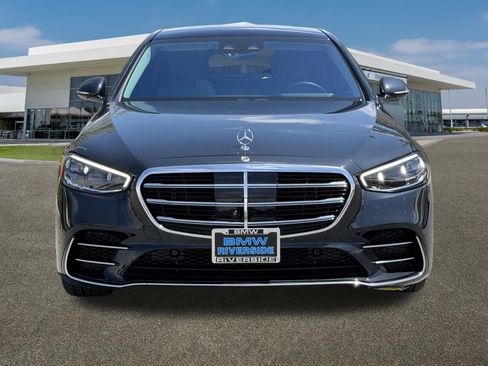 Used 2021 Mercedes-Benz S 580 4MATIC Sedan image 3