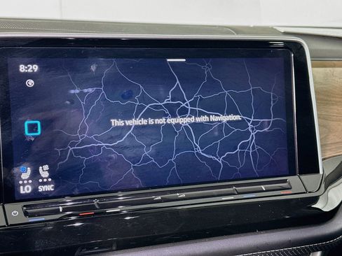 Used 2025 Volkswagen Atlas SE FWD image 22