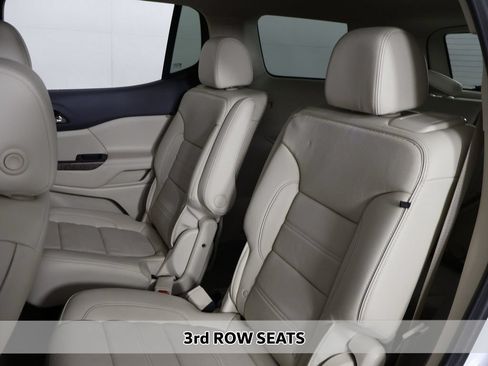 Used 2023 GMC Acadia Denali AWD/4WD image 11