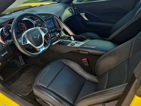 Used 2017 Chevrolet Corvette Z06 w/ Z07 Performance Package RWD image 14