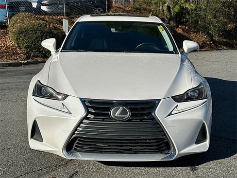 Used 2017 Lexus IS 200t 200t image 2