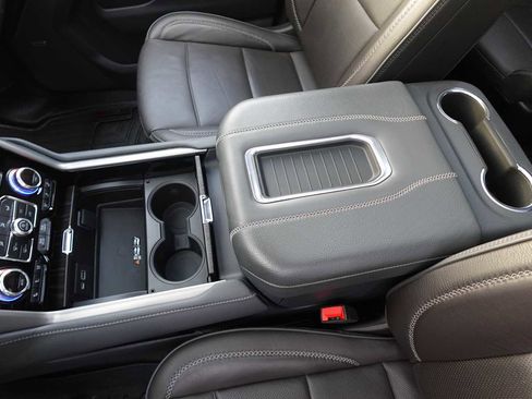 Used 2022 GMC Yukon Denali w/ Max Trailering Package image 24