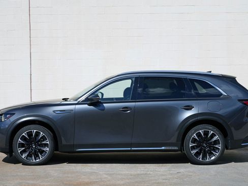 Used 2024 MAZDA CX-90 Plug-In Hybrid w/ Premium Pkg AWD/4WD image 49