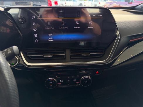 Used 2025 Chevrolet Trax RS w/ Driver Confidence Package FWD image 25