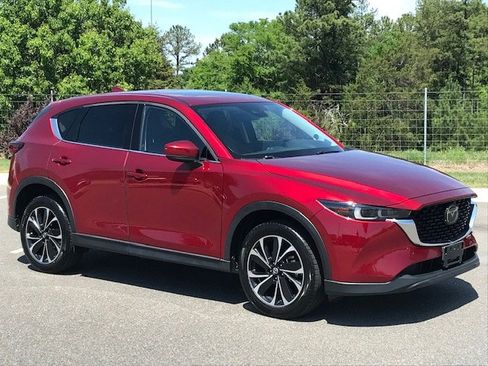 Used 2022 MAZDA CX-5 AWD 2.5 S w/ Premium Package image 2