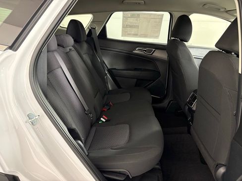 New 2026 Kia Sportage LX image 40