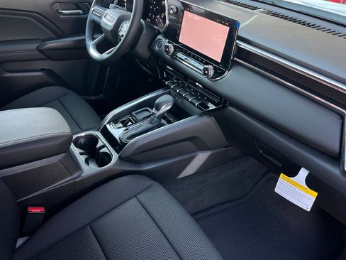 New 2026 GMC Canyon Elevation w/ Convenience Package image 14