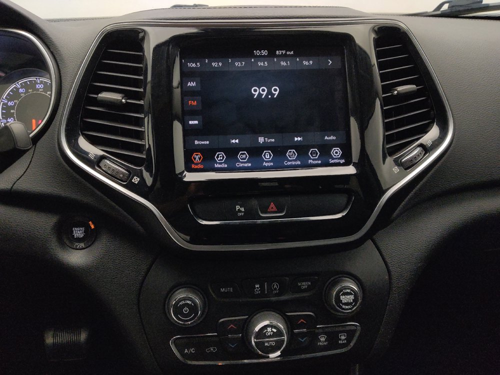 Used 2019 Jeep Cherokee Limited AWD/4WD image 25
