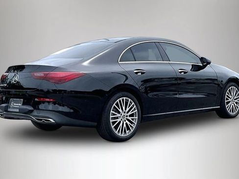 Used 2025 Mercedes-Benz CLA 250 image 5