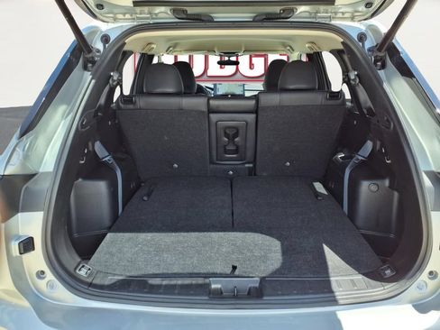 Used 2025 Mitsubishi Outlander SE AWD/4WD image 23
