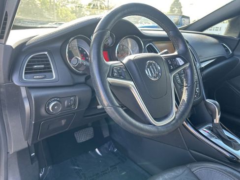 Used 2016 Buick Cascada Premium image 10